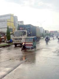 Hujan Sebentar, Jalinsum Rohil Terendam Air